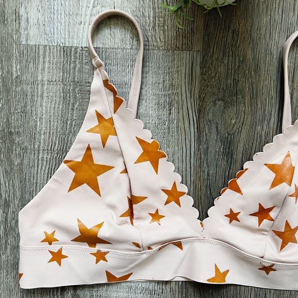 PINK Victorias Secret Star Bralette - Picture 3 of 10